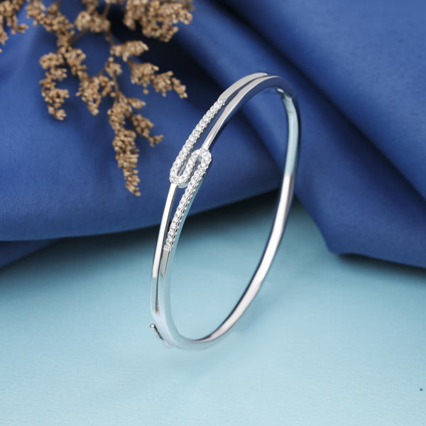 The Curled Silver Bracelet