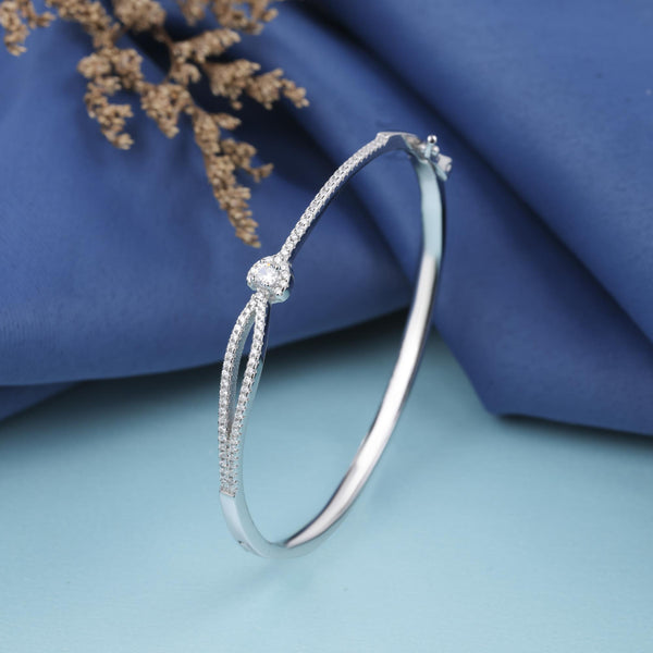 The Knotted Silver Bracelet