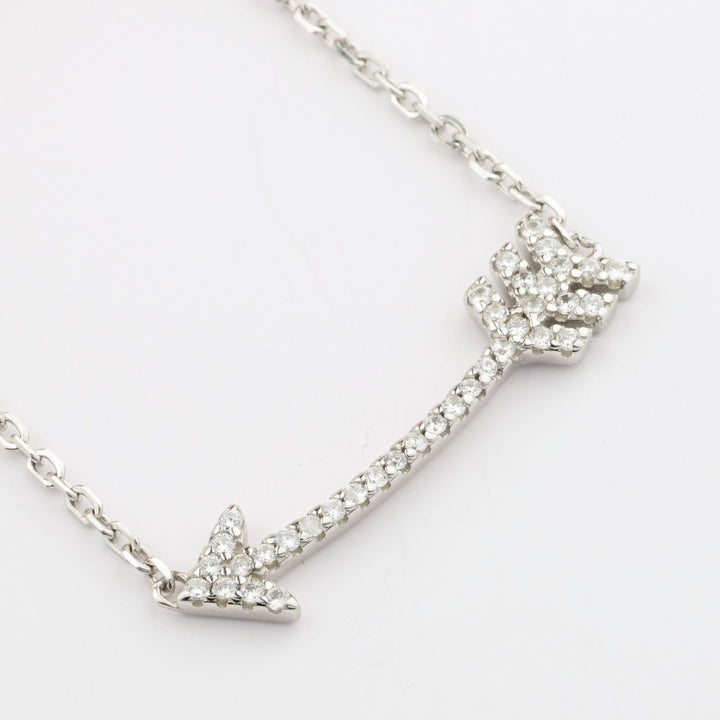 Silver chain with pendant