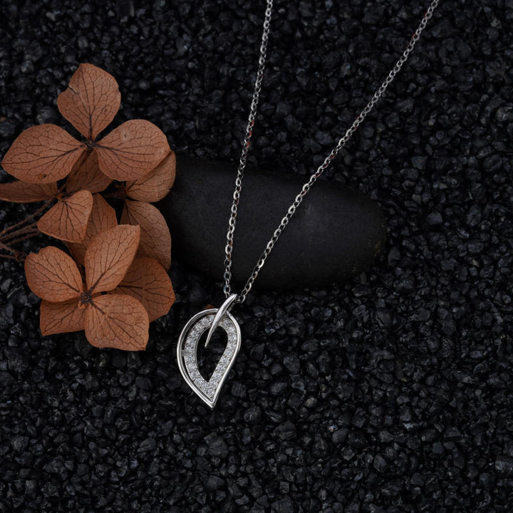 leaf silver necklace