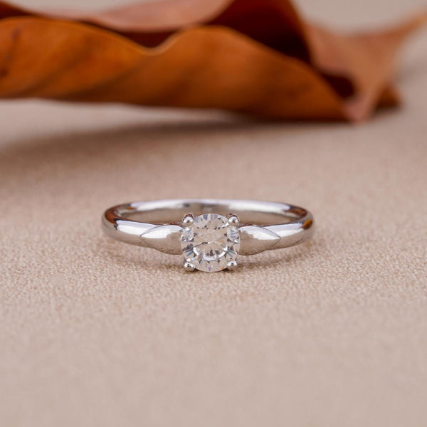 The Two leaf Cut Diamond Silver Ring
