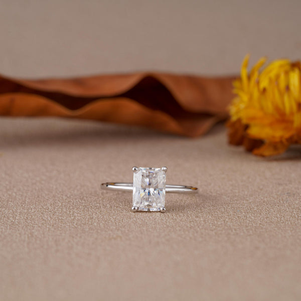 The rectangle Diamond Silver Ring
